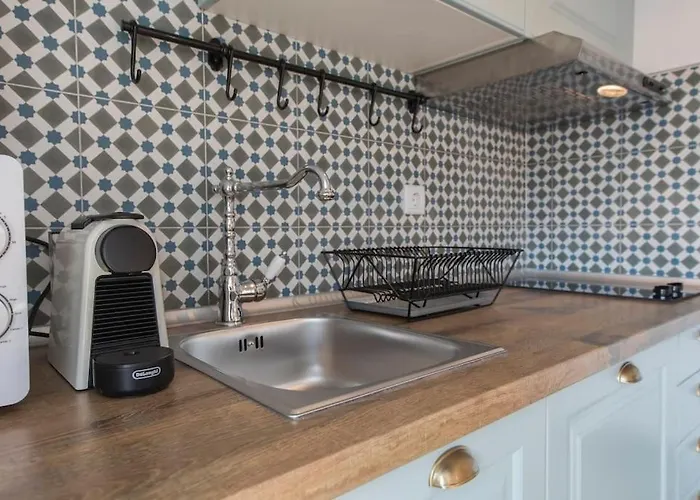 Sunny Studio In Center * Lizbona