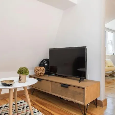 Sunny Studio In Center * Lisbon