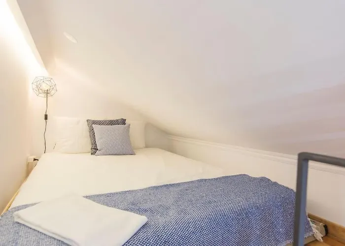 Sunny Studio In Center Apartment Lissabon